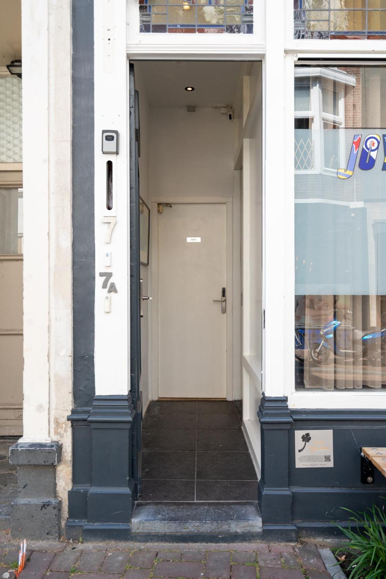 Stylish Studio In The Heart Of Breda City Center Exterior photo